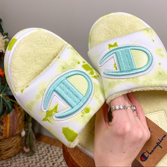 Champion NWT Plush Lemon Cloud Slipper Slides Green Tie Dye Blue Size 8 - Picture 8 of 13